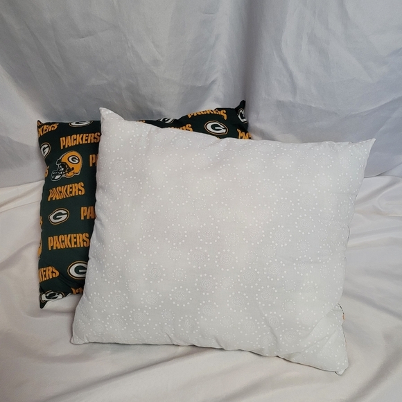 Greenbay Packer Football Handmade Decorative Throw Pillow Set - Picture 2 of 6